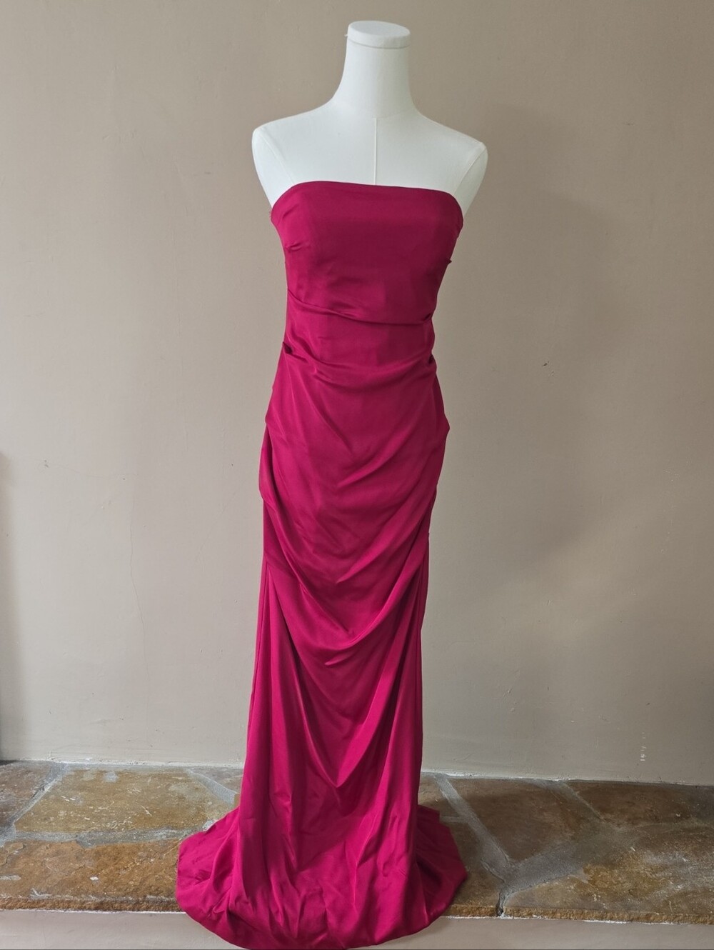 Nicole Miller Strapless Fuchsia Gown